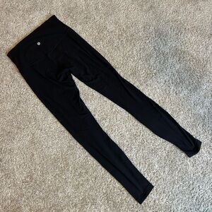Lululemon Aligns Black High-Rise Leggings “28 size 6
